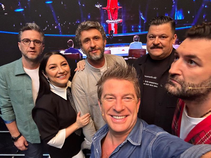 jurati si prezentatori romanii au talent