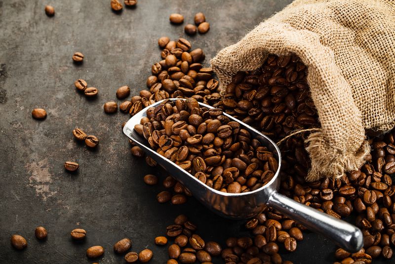 sac cu cafea, boabe cafea