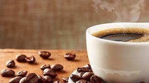 Câte cești cu cafea se beau pe zi, de fapt. Recomandarea făcută de specialiști