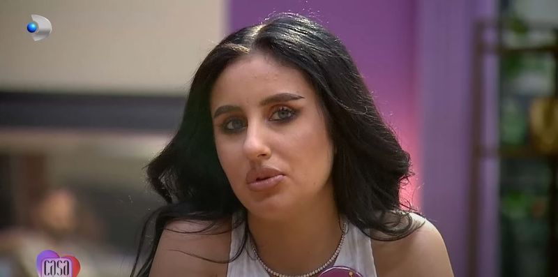 rebecca casa iubirii