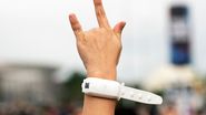 mana in aer, bratara alba, concert coldplay