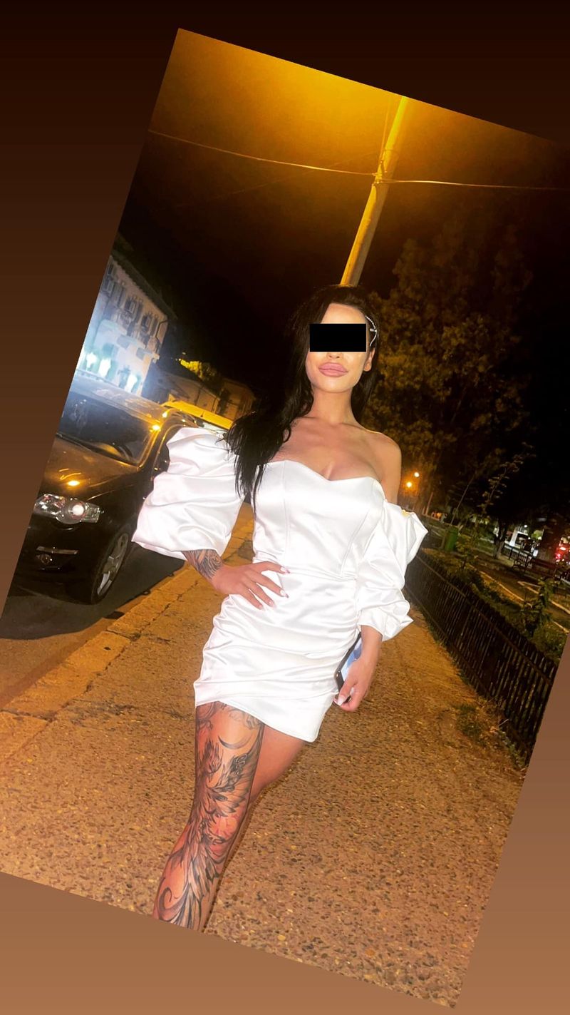 Daniela, tânăra din Călărași care a fost stropit cu acid de baterie