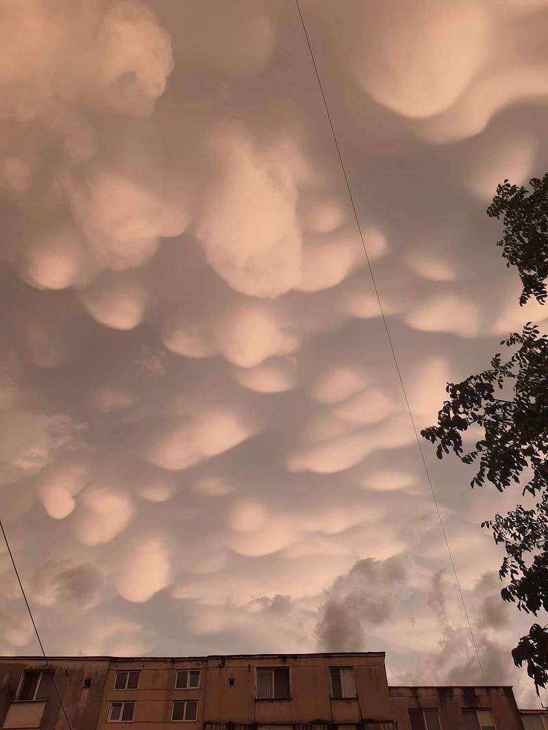 Nori mammatus nori mammatus, deva, fenomen meteo rar