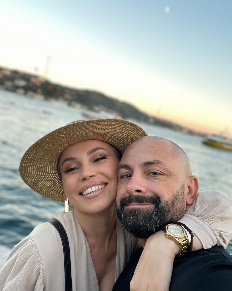 Anca Molnar, alături de soțul ei, Claudiu Anca Molnar, alături de soțul ei, Claudiu