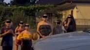 Surpriză în fața casei lui Babasha din Bacău