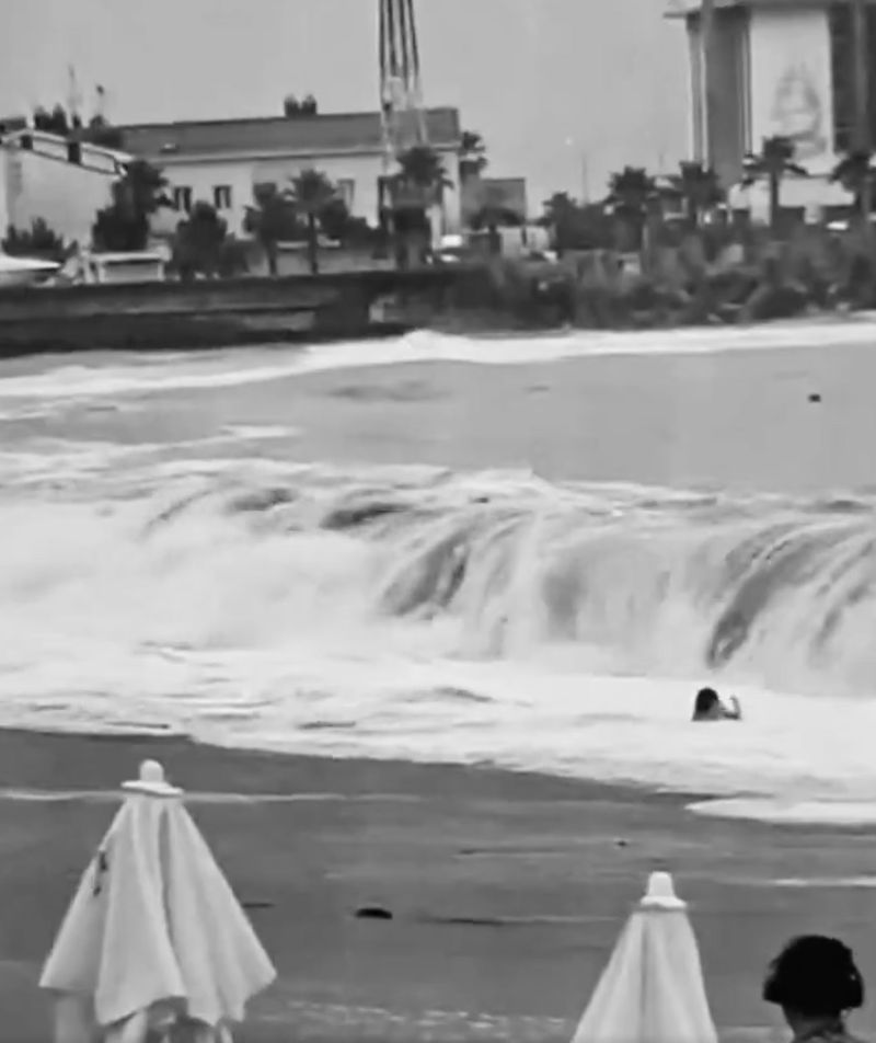 O tânăra și-a pierdut viața în Marea Neagră