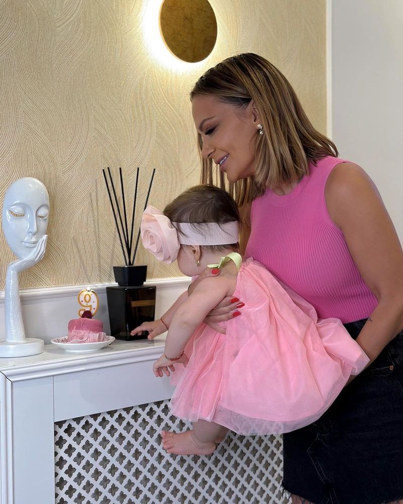 Andreea Antonescu și fiica sa