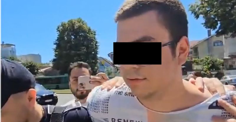 Studentul din Constanța care și-a incendiat profesorul