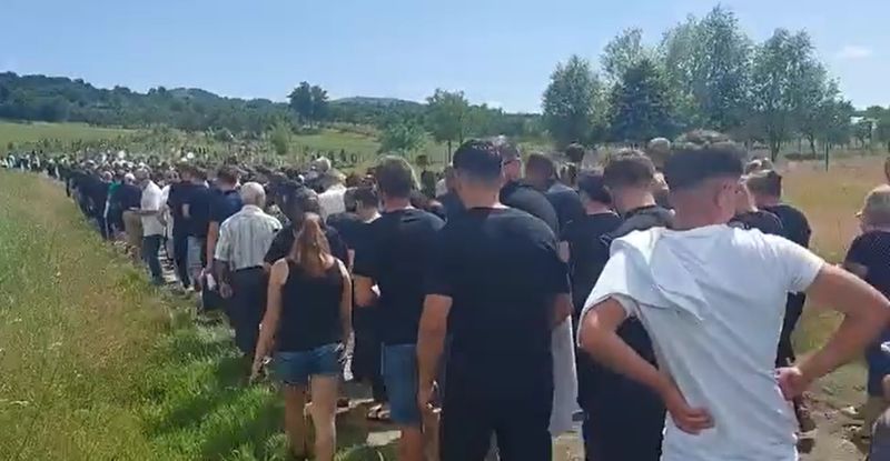 Cristian Molnar a fost condus pe ultimul drum