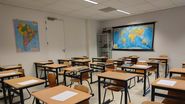 sala de clasa goala, harta 