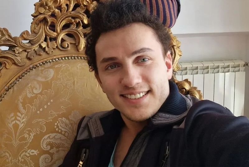 mihai traistariu selfie