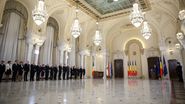 interior, oameni, palatul cotroceni