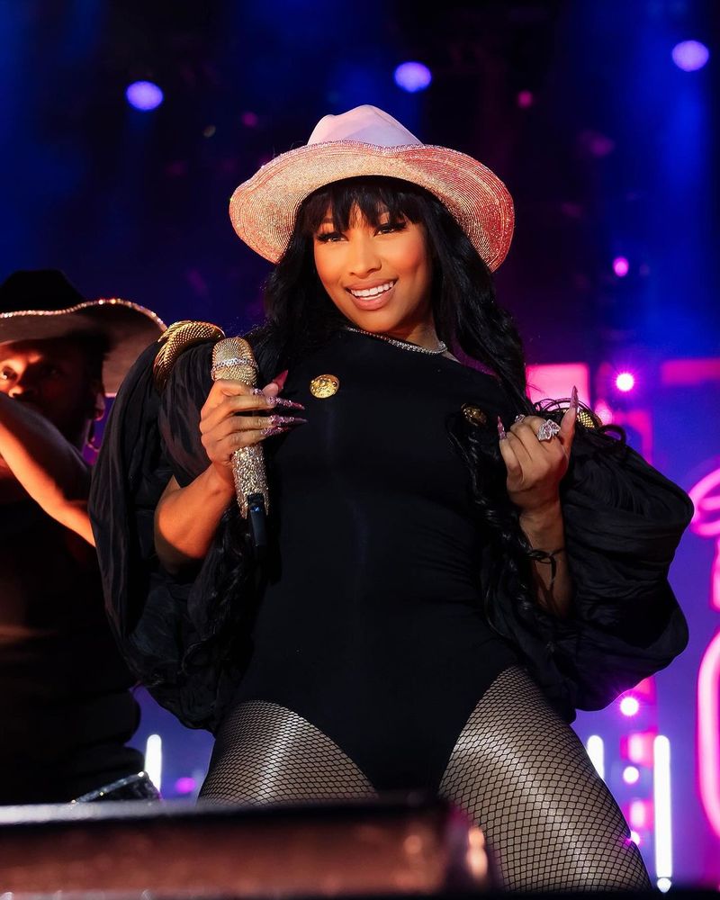 Nicki Minaj nicki minaj