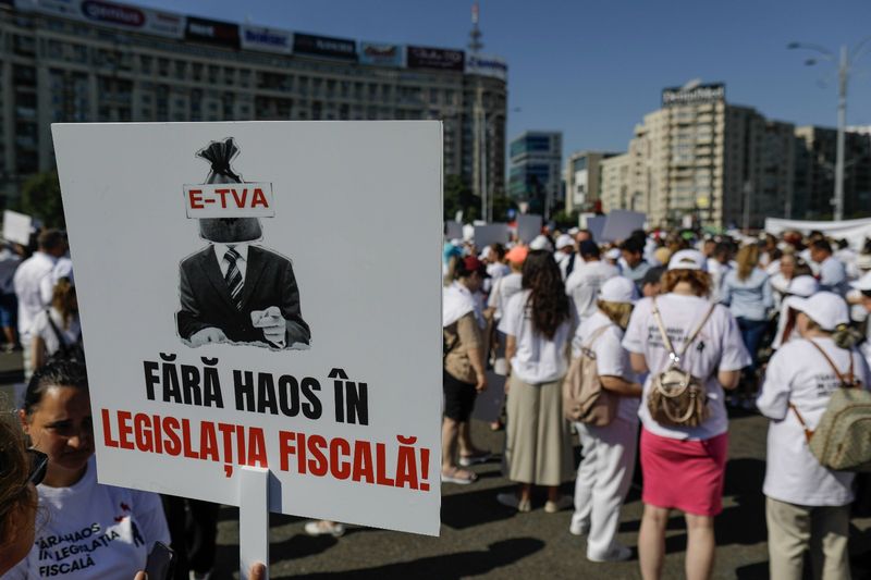 protest piata victoriei