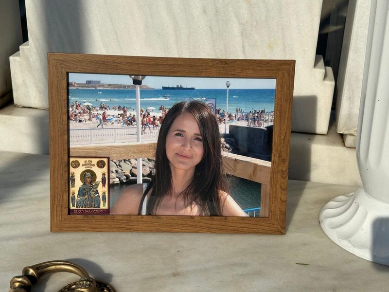 tablou madalina manole