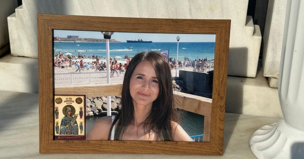 Cum arată fiul Mădălinei Manole la 16 ani de la moartea artistei. Petru Mircea Jr. avea doar un an când mama sa a plecat din această lume