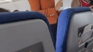 stewardesa iritată avion jador