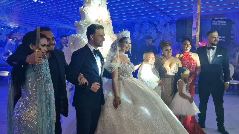 familia lui adrian minune