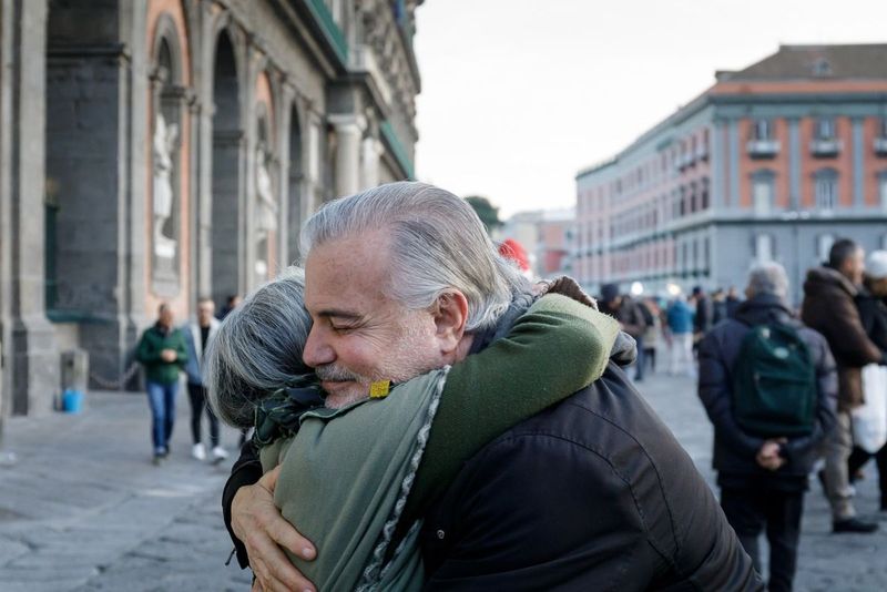 pensionari pe strada