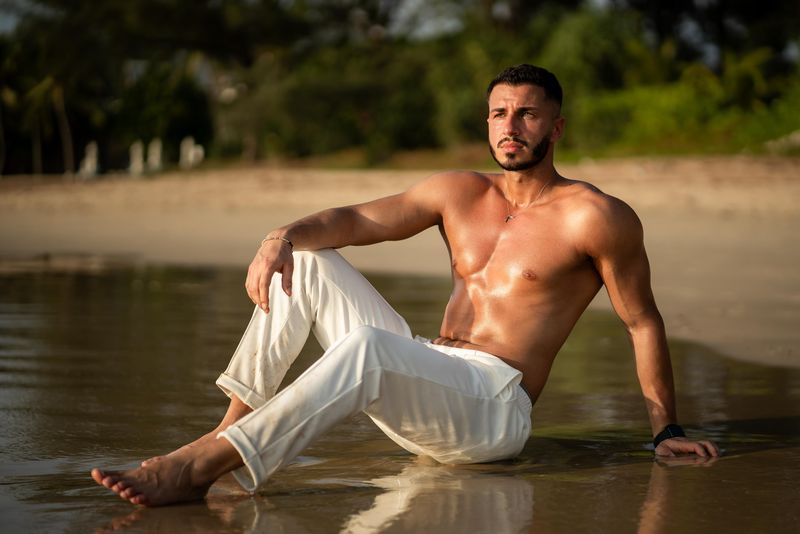 Alin Simoiu, ispită la Insula iubirii