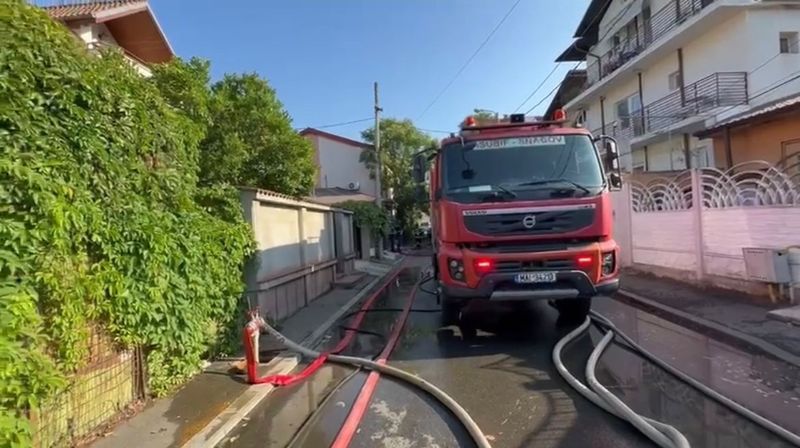 Incendiu în Pipera