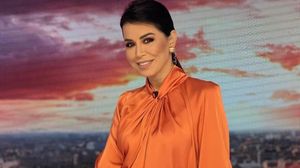 Simona Pătruleasa, în propriul rol de prezentatoare de știri, într-un film ce poate fi urmărit pe Netflix