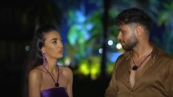 Reacția halucinantă a Biancăi Mitroi, după ce a apărut pe internet videoclipul când îi vandaliza mașina lui Robert! Tânăra nu s-a abținut nicio secundă să spună tot ce are pe suflet: „Este vina mea că nu mi-am dat seama lângă ce om trăiesc”