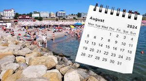 colaj, oameni la mare, calendar august