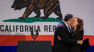 Kamala Harris și Douglas Emhoff, soțul ei