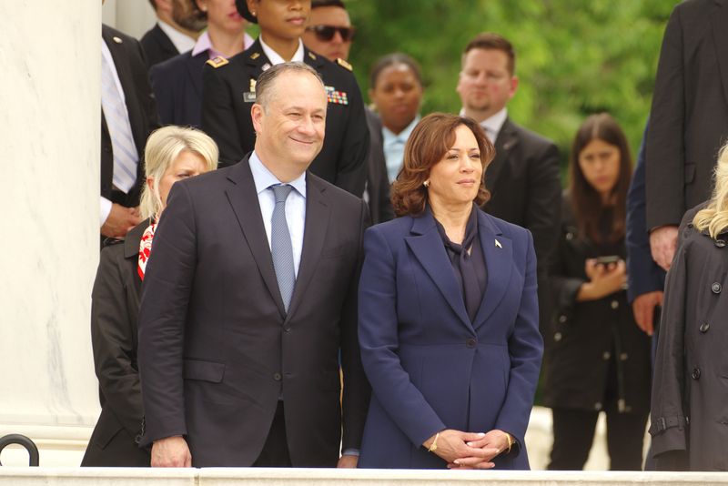 Kamala Harris și Douglas Emhoff, soțul ei