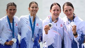  Gianina van Groningen și Ionela Cozmiuc, Ioana Vrînceanu şi Roxana Anghel 