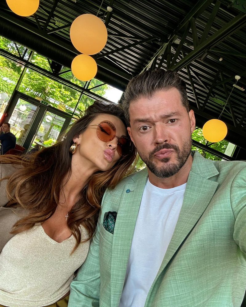 Victor Slav și iubita lui, Selina