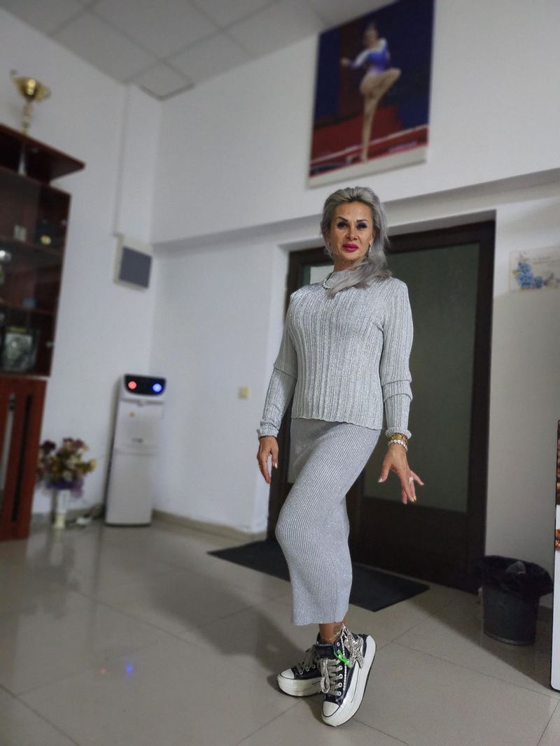 Camelia Voinea camelia voinea