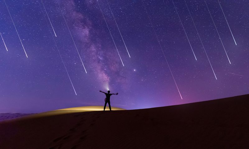 perseide, cer intunecat, fenomen astronomic