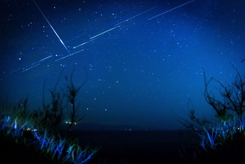 perseide, cer intunecat, fenomen astronomic