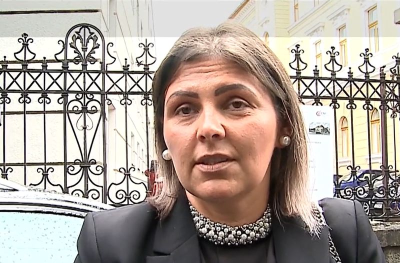 Claudia, femeia care a fost la un pas să fie omor&acirc;tă de iubitul său