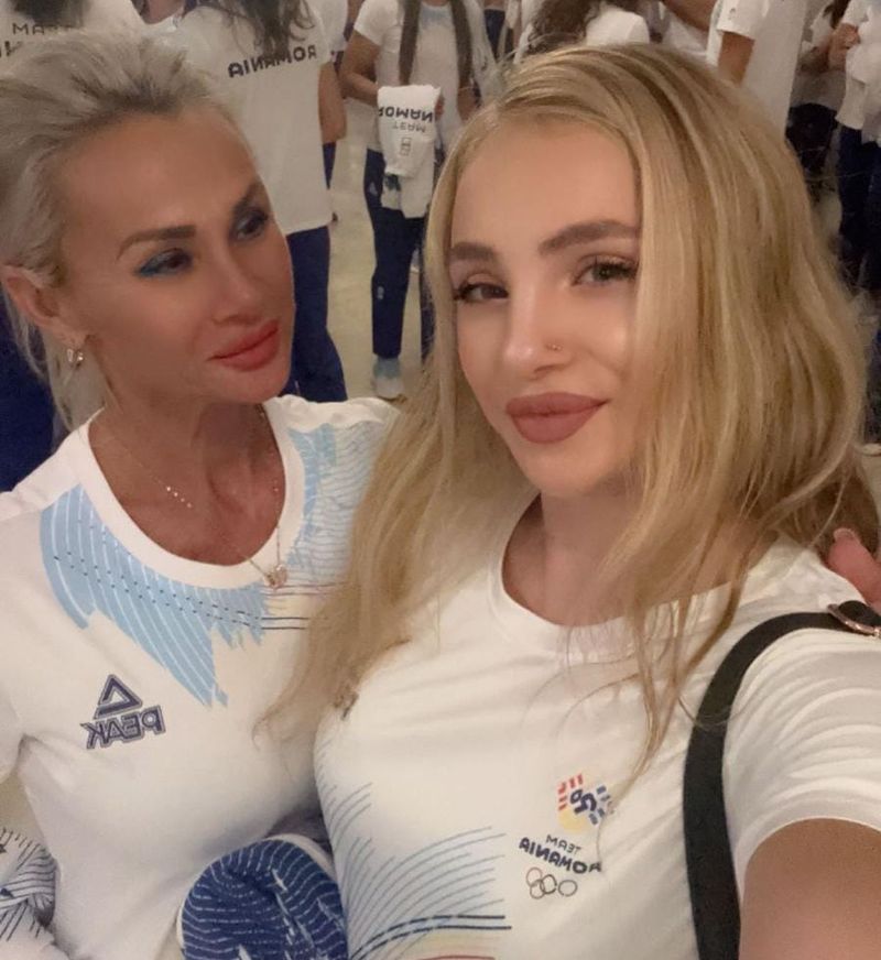 sabrina voinea si camelia voinea