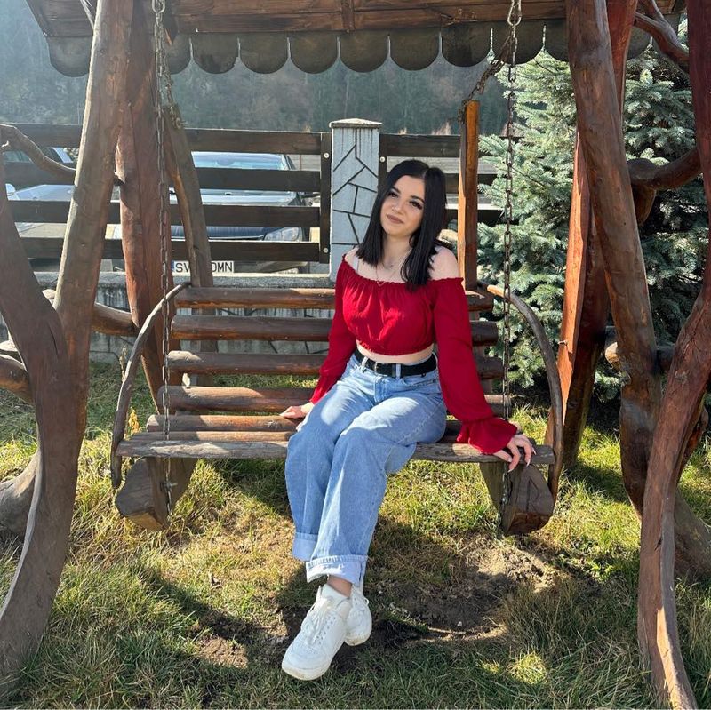 Ioana, t&acirc;năra care a fost găsită sp&acirc;nzurată