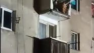 Explozie într-un bloc din Vulcan