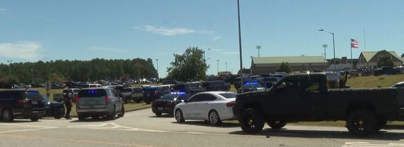 Imagini de la locul atacului armat din SUA