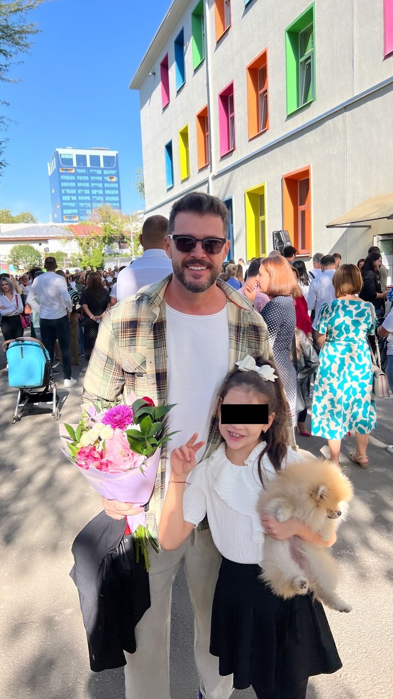 Victor Slav, alături de fiica lui