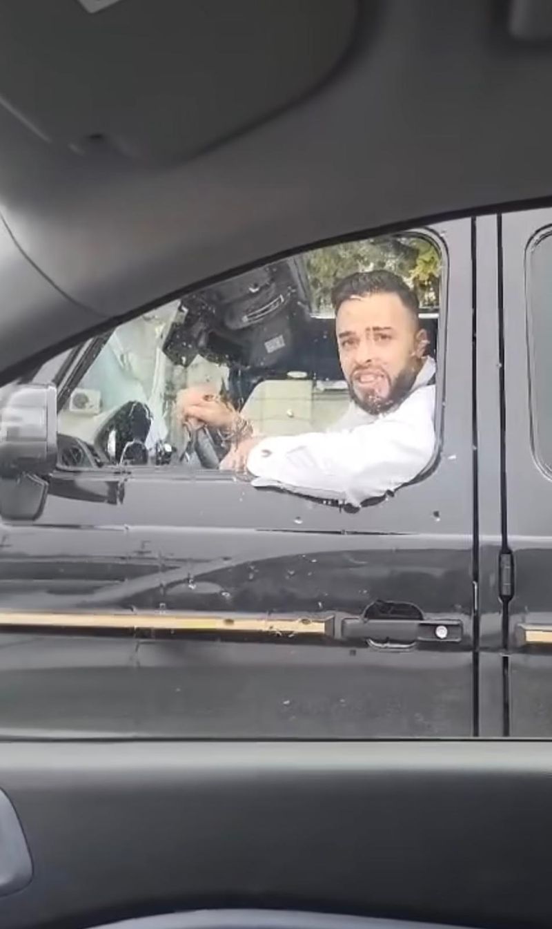 Bassam Dabbas și prietenul său