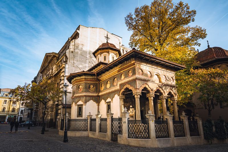 manastire, toamna, romania