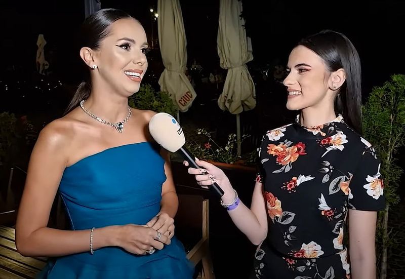 Georgiana Lobonț și Andrada Bratovianu, în timpul interviului pentru WOWnews georgiana lobont interviu