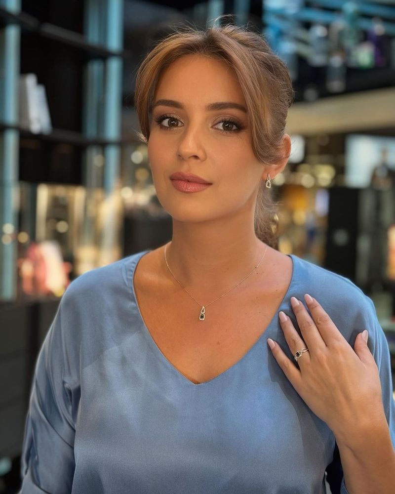Actrița Diana Dumitrescu diana dumitrescu