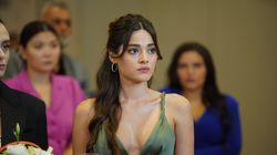 Frumoasa Simay Barlas, “demon și înger” în serialul “Inimă rebelă”, ce va avea premiera mâine la Kanal D