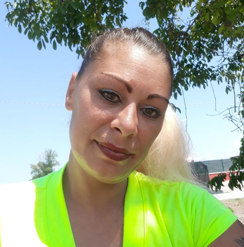 romanca ucisa italia