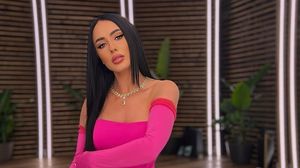 Ella Tina
