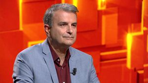 Lucian M  î  ndruță, duminică la “40 de întrebări cu Denise Rifai”