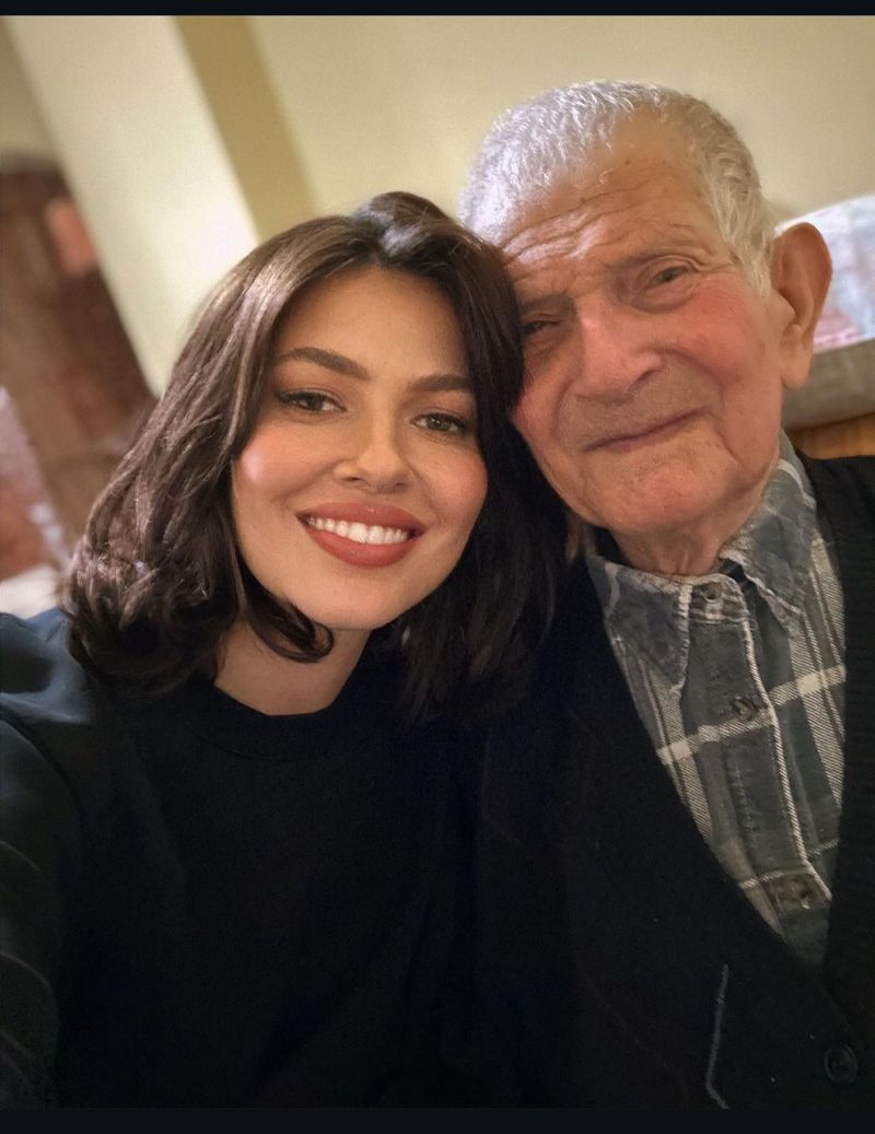 Lidia Buble și bunicul ei